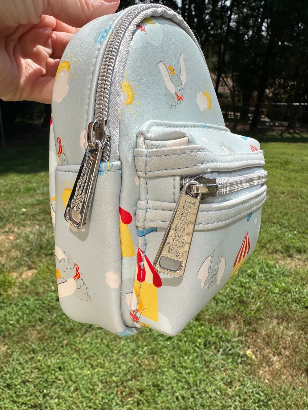 Loungefly Disney Dumbo Circus Wristlet Belt Bag - Picture 3 of 8